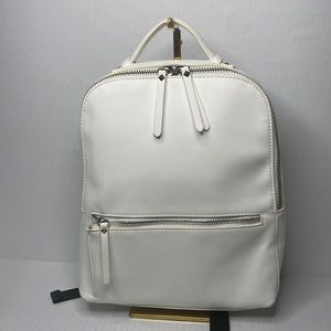 Chelsea 28 Backpack